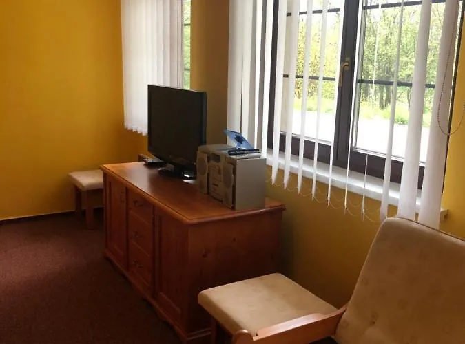 Apartment Na Cerpaci Stanici Robin Oil *